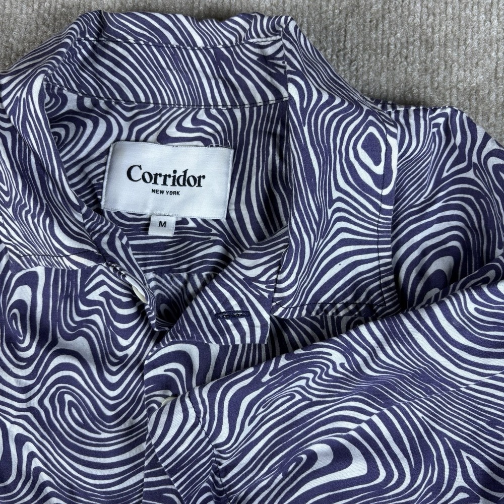 Corridor New York Men's Medium Purple Abstract Camp Collar Button Shirt M